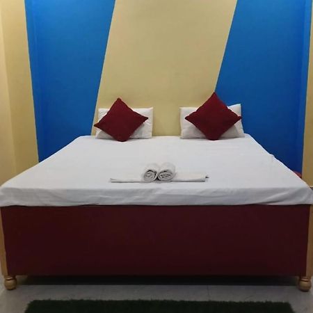 Veda'S Grand P.G Otel Varanasi Dış mekan fotoğraf