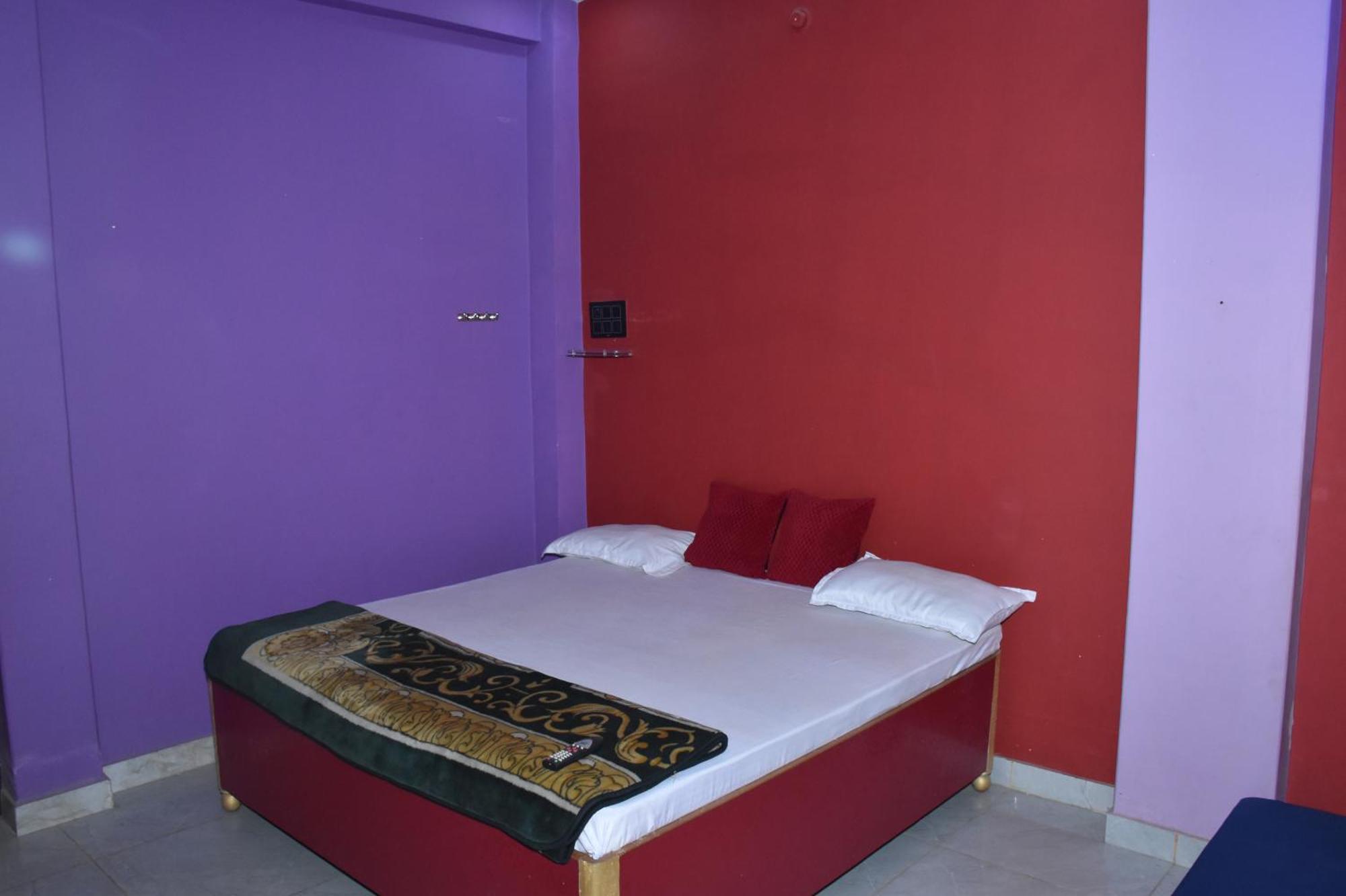 Veda'S Grand P.G Otel Varanasi Dış mekan fotoğraf