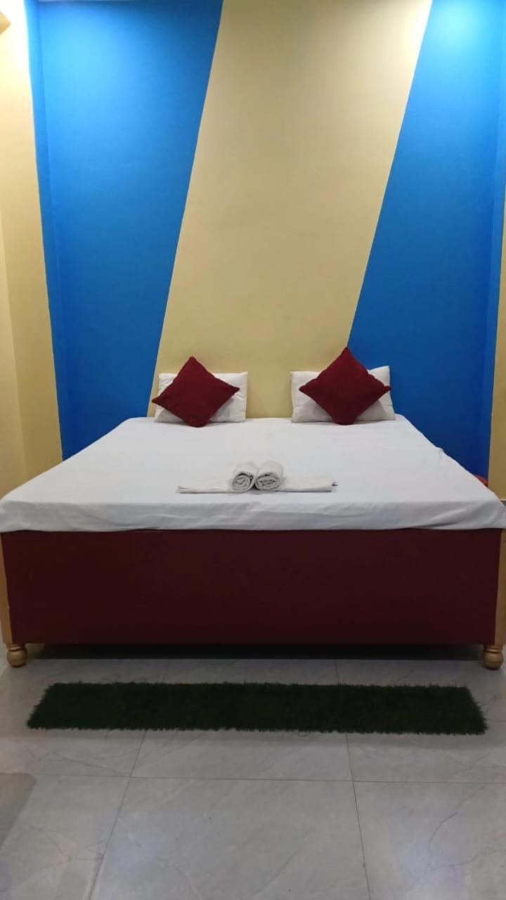 Veda'S Grand P.G Otel Varanasi Dış mekan fotoğraf